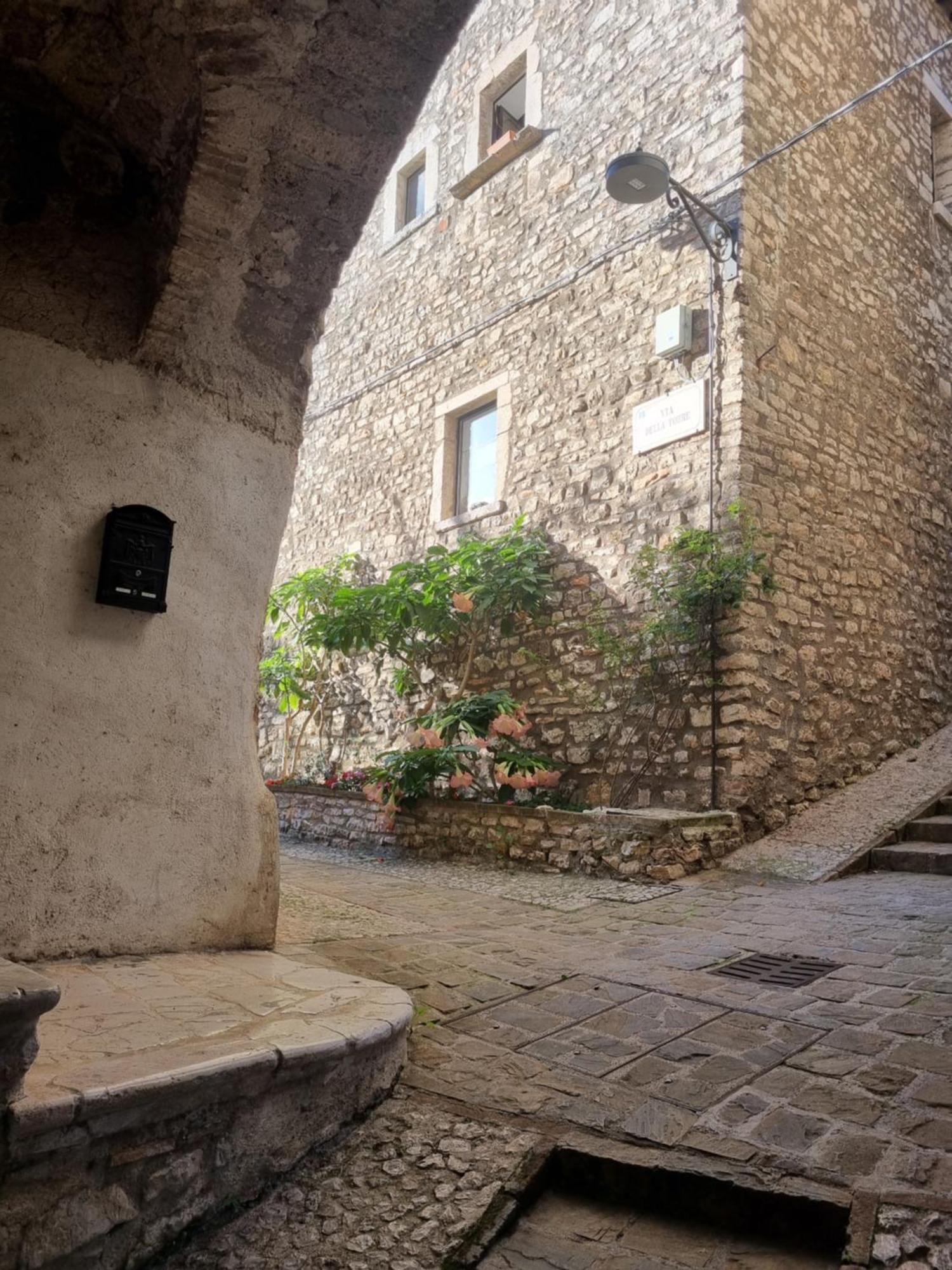 Cuore Del Castello Arrone